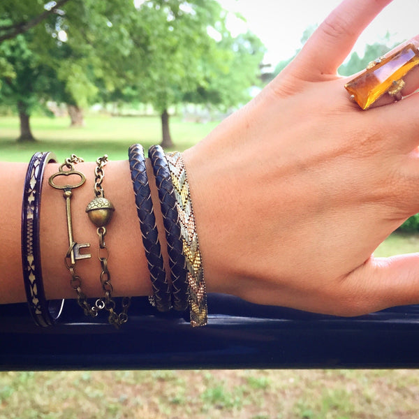 Skeleton Key Bracelet Bronze Key Jewelry-Lydia's Vintage | Handmade Personalized Bookmarks, Keychains
