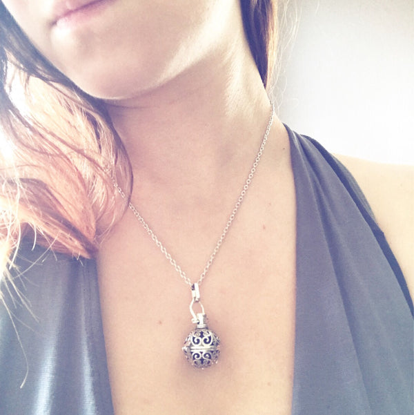Diffuser Locket Necklace Lava Ball Stone Essential Oil Scent Locket Gift for Women Aromatherapy-Lydia's Vintage | Handmade Personalized Vintage Style Necklaces, Lockets, Earrings, Bracelets, Brooches, Rings