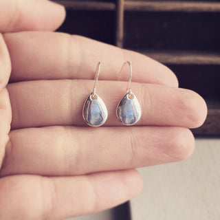Silver Raindrop Earrings / Minimalist Little Rain Drops Silver Pierced Dangly Geometric Style Small Everyday Shiny Boho Tear Teardrop-Lydia's Vintage | Handmade Personalized Vintage Style Earrings and Ear Cuffs
