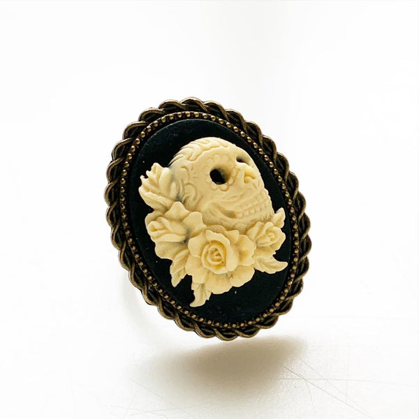 Skull Cameo Ring Pirate Ring Sugar Skull Renaissance Faire Jewelry-Lydia's Vintage | Handmade Custom Cosplay, Renaissance Fair Inspired Style Necklaces, Earrings, Bracelets, Brooches, Rings