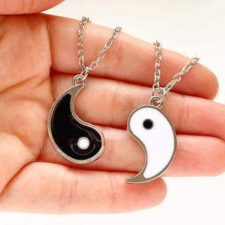 Yin Yang Best Friend Necklace Set BFF Friendship Necklace-Lydia's Vintage | Handmade Personalized Vintage Style Necklaces, Lockets, Earrings, Bracelets, Brooches, Rings