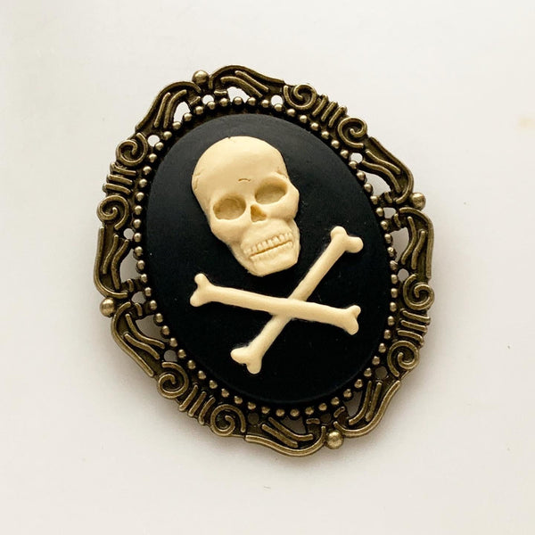 Skull Brooch Pirate Hat Pin Pirate Costume Renaissance Faire-Lydia's Vintage | Handmade Custom Cosplay, Renaissance Fair Inspired Style Necklaces, Earrings, Bracelets, Brooches, Rings