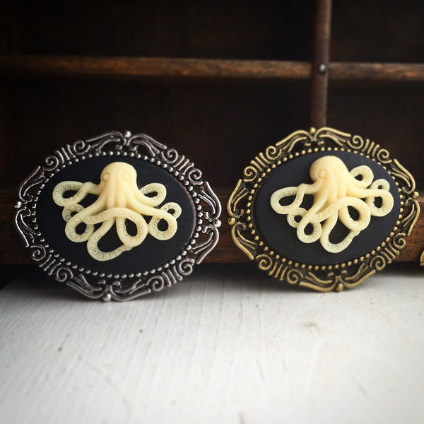 Octopus Brooch Octopus Cameo Pirate Hat Pin Pirate Costume Renaissance Faire-Lydia's Vintage | Handmade Custom Cosplay, Renaissance Fair Inspired Style Necklaces, Earrings, Bracelets, Brooches, Rings