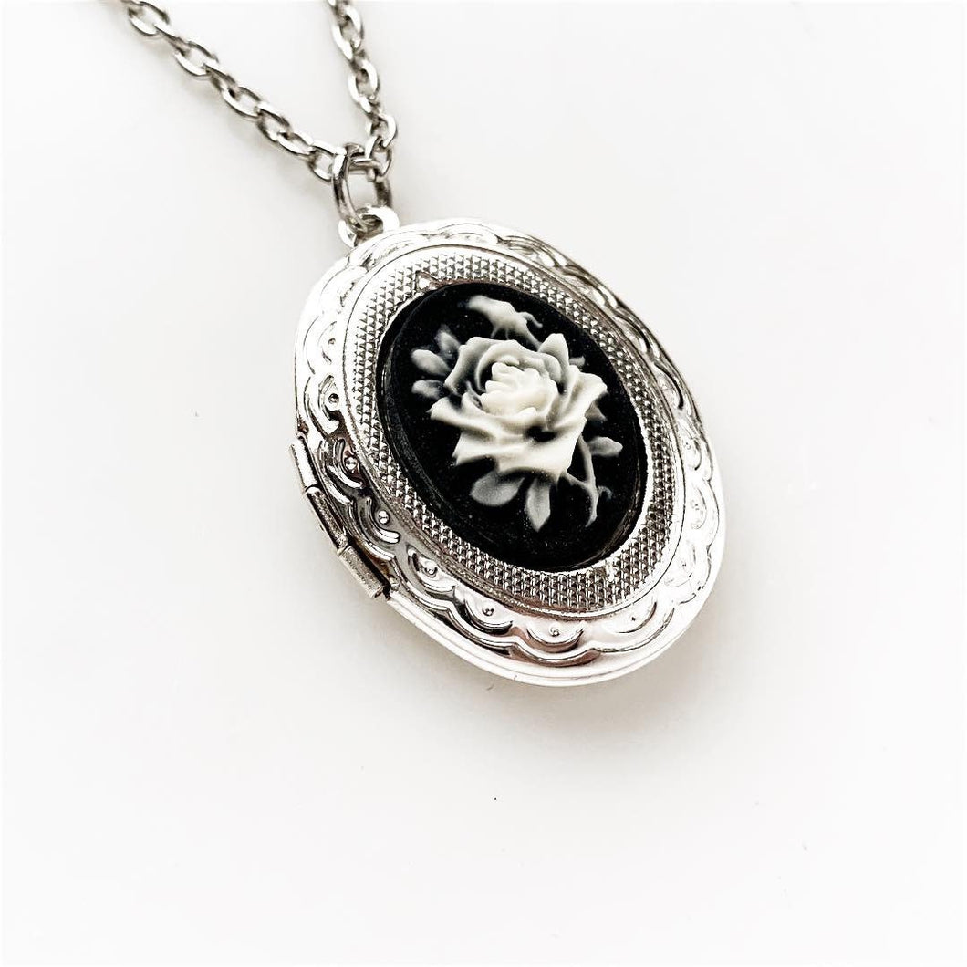 Rose Locket Cameo Necklace / Silver Keepsake Photo Pendant Victorian Lover Gift Vintage Style Bridesmaids Wedding Gift for Mom for Her
