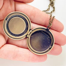Load image into Gallery viewer, Paw Print Necklace Locket Pet Jewelry Photo Locket Keepsake Gift for Dog Lovers Cat Lovers