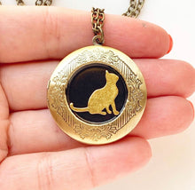 Load image into Gallery viewer, Cat Necklace Locket Cat Jewelry Photo Locket Cat Lover Gift Pet Memorial