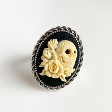 Load image into Gallery viewer, Skull Cameo Ring Pirate Ring Sugar Skull Renaissance Faire Jewelry