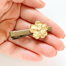 Load image into Gallery viewer, Magnolia Tie Clip Rustic Wedding Dogwood Flower Tie Bar