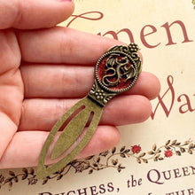 Load image into Gallery viewer, Dragon Bookmark Book Gifts Metal Bookmark Fantasy Novel Book Lover-Lydia&#39;s Vintage | Handmade Personalized Bookmarks, Keychains