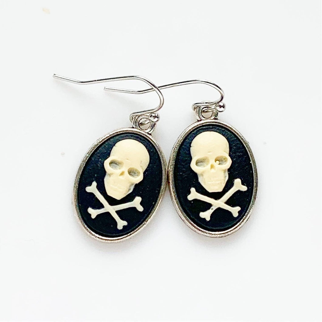 Skull an Crossbones Earrings Jolly Roger Pirate Cameo Jewelry-Lydia's Vintage | Handmade Custom Cosplay, Pirate Inspired Style Necklaces, Earrings, Bracelets, Brooches, Rings