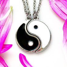 Load image into Gallery viewer, Yin Yang Best Friend Necklace Set BFF Friendship Necklace