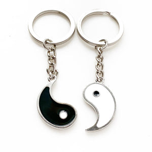 Best Friend Keychain Bestie BFF Gift Yin Yang Keychain Set-Lydia's Vintage | Handmade Personalized Bookmarks, Keychains