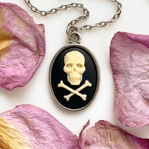 Skull Cameo Necklace Jolly Roger Skull and Crossbones Pirate Costume Renaissance Faire-Lydia's Vintage | Handmade Custom Cosplay, Renaissance Fair Inspired Style Necklaces, Earrings, Bracelets, Brooches, Rings