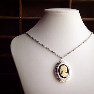 Cameo Locket Necklace Silver Vintage Victorian Style Lady Cameo Jewelry Gift for Women Photo Locket-Lydia's Vintage | Handmade Personalized Vintage Style Necklaces, Lockets, Earrings, Bracelets, Brooches, Rings